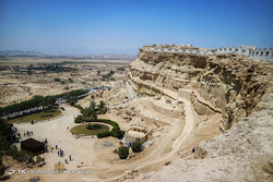 ایرانِ من؛ غار نمکدان - قشم