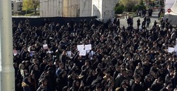 دفاع تمام قد رئیس دانشگاه آزاد از دانشجوهای معترض + فیلم