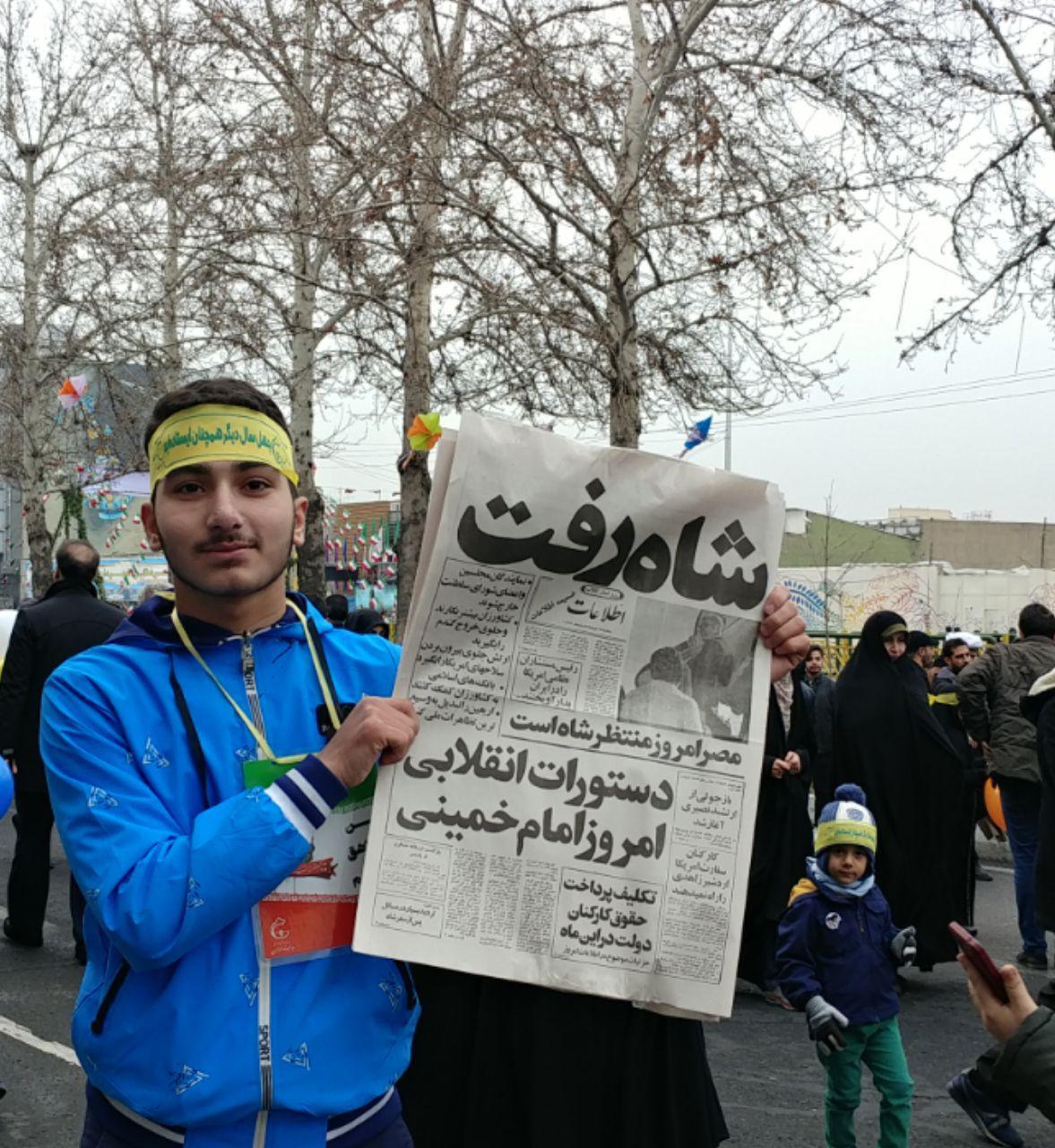 از حضور همکاران جناب خان در راهپیمایی ۲۲ بهمن تا برآورده شدن آرزوی یک جانباز برای دیدن ۴۰ سالگی انقلاب + تصاویر