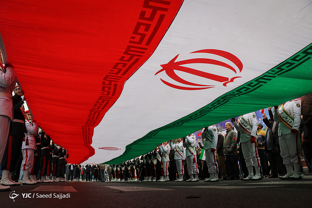 گزارش باشگاه خبرنگاران جوان از راهپیمایی ۲۲ بهمن ۹۷ تهران+ تصاویر، شعارها و فیلم‌ها