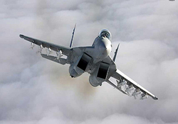 تقابل جنگنده روسی با هواپیمای جاسوسی آمریکا بر فراز دریای بالتیک + فیلم