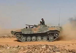 حجم گسترده ادوات جنگی غنیمت گرفته شده ارتش سوریه از تروریست‌ها + فیلم