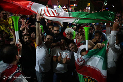 تماشا و شادی مردم همدان پس از پیروزی تیم ملی فوتبال مقابل مراکش