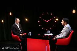 خلاصه گفت‌وگوی «10:10 دقیقه» با حجت الله عبدالملکی، اقتصاددان + فیلم