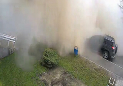 انفجار تانکر حامل سوخت در بولونیای ایتالیا با ۷۲ کشته و زخمی + فیلم