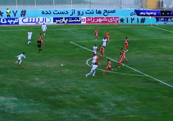 لحظه ورود جیمی جامپ ایرانی به زمین مسابقه در بازی پرسپولیس و کاشیما آنتلرز + فیلم