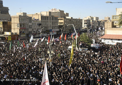 طنین انداز شدن شعار «حاج قاسم شهادتت مبارک» در ضاحیه لبنان + فیلم