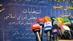 مجلس ششم در دست تقدیر/ وقتی احمدی‌نژاد و روحانی در یک جبهه قرار می‌گیرند + فیلم