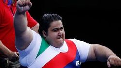 وداع با پیکر طلایی‌ترین ورزشکار ایران در اشنویه + فیلم