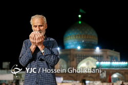 شب وداع با ماه رمضان در معراج شهداء