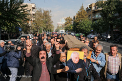دعاخوانی مرحوم موسوی‌قهار در حضور رهبر انقلاب + فیلم