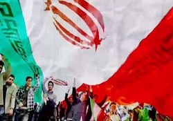 ماجرای مجبور کردن آمریکایی‌ها به حرف زدن با لهجه‌های مختلف ایران در تنگه هرمز + فیلم