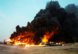 لحظه آتش سوزی انبارهای شرکت فولاد خوزستان + فیلم