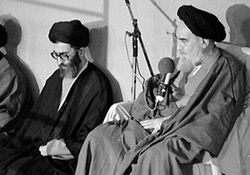 تفاوت انسان‌های الهی و مادی از منظر امام خمینی (ره) + فیلم