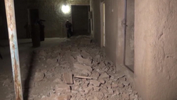 لرزیدن استودیوی برنامه زنده بر اثر زلزله در کابل + فیلم