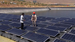 احداث بزرگترین نیروگاه خورشیدی کشور در اصفهان + فیلم