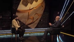 فرار سخنگوی نیروھای ائتلاف بین‌المللی پس از حملە راکتی در بغداد در مصاحبه زنده + فیلم