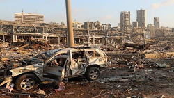 آتش‌سوزی مهیب در شهر بیروت + فیلم