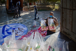 توزیع ۱۵۰۰ بسته معیشتی از محل موقوفه مسجد نصیرالملک