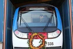 رونمایی از نخستین نمونه قطار ملی مترو