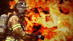 وقوع آتش سوزی مهیب در آمریکا + فیلم