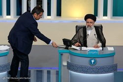 تماشای سومین مناظره انتخابات ریاست جمهوری - تهران