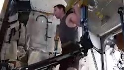 مشاهده انسان گوریل نما در ایستگاه فضایی + فیلم