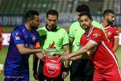 لیگ برتر فوتبال/ ذوب آهن ۱ - پرسپولیس ۱