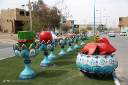 مسافران نوروزی در باغ شاهزاده - کرمان