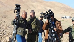 حمله صهیونیست‌ها به خبرنگاران در مرز لبنان + فیلم