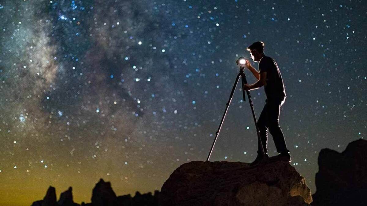 فضا در فاصله ۵۲۰۰ سال نوری از از زمین + فیلم