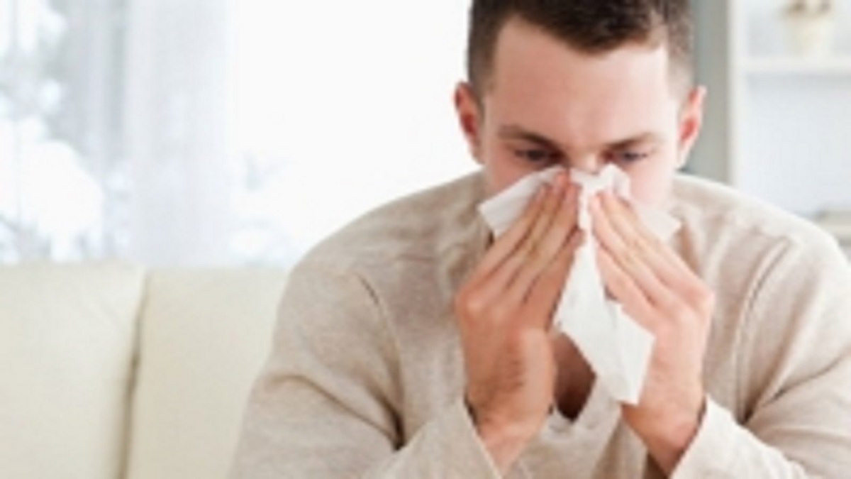 کدام یک از مبتلایان به آنفولانزا نیاز به درمان دارویی ندارند؟ + فیلم