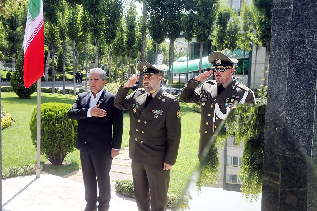 نشست خبری سخنگوی وزارت دفاع