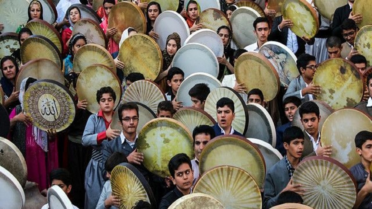 دگاگا میزبان نوای آسمانی هزار دف + فیلم