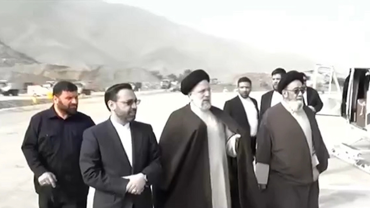 شهید موسوی معتقد بود مشکلات با شنیدن دغدغه مردم حل می‌شود + فیلم