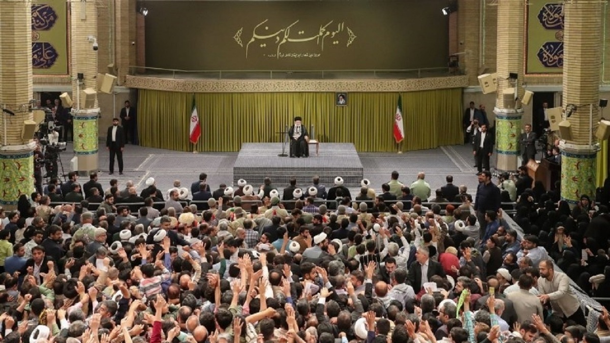 توصیه رهبر انقلاب به ملت ایران برای شرکت در انتخابات + فیلم