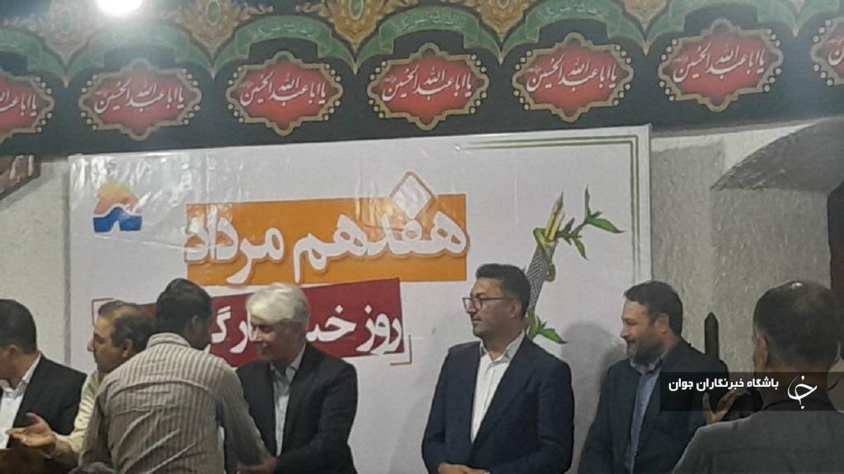 بازدید سردار سلامی از باشگاه خبرنگاران جوان به مناسبت روز خبرنگار