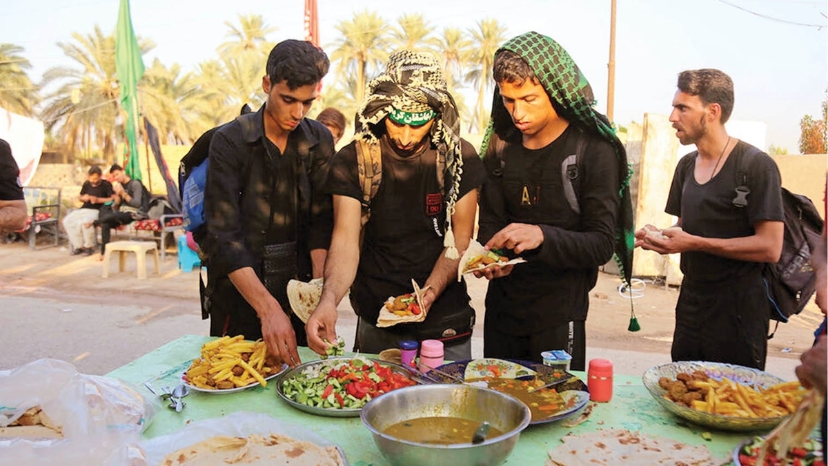 سیل جمعیت زائران در مرز مهران + فیلم