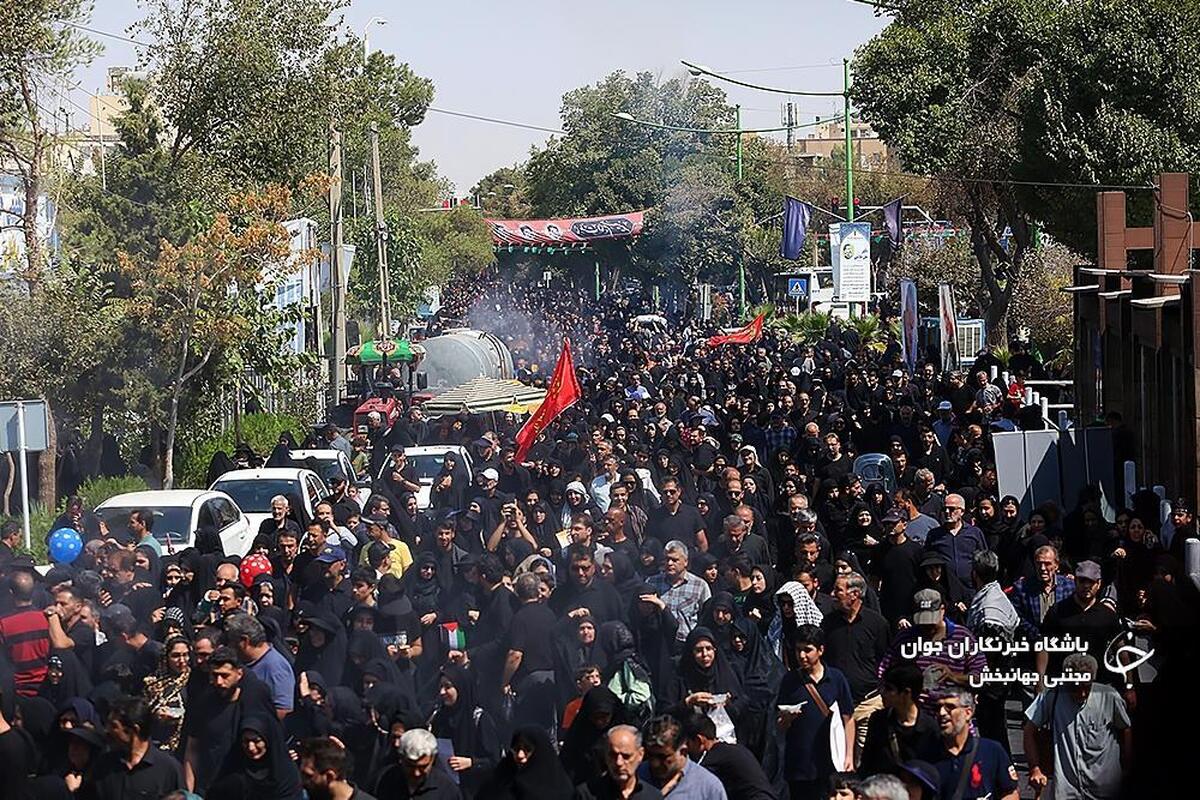 زایران پیاده امام رضا (ع)